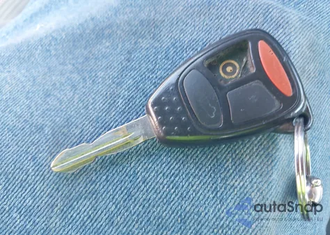 2006 Chrysler 300 from USA, damaged, VIN 2C3LA43R16H278054